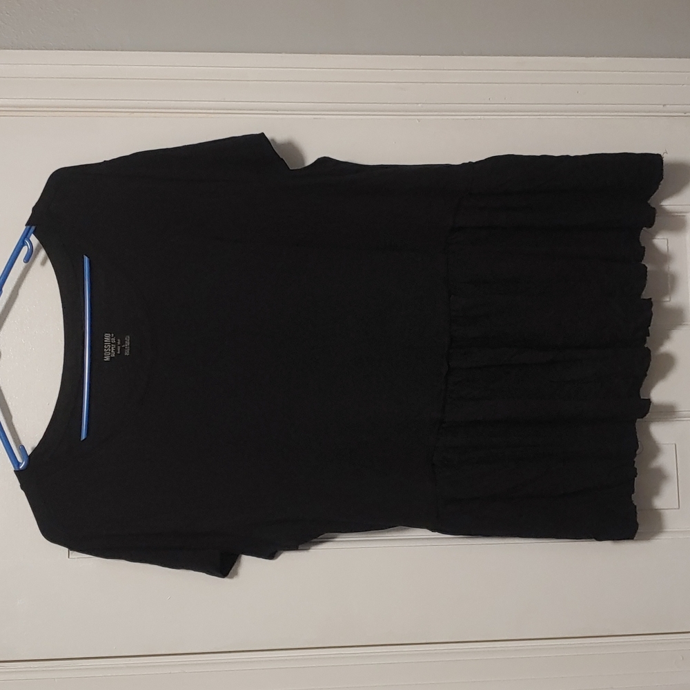 Cute black blouse